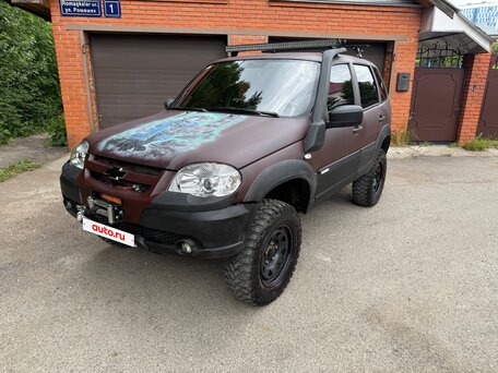 2013 Chevrolet Niva I Рестайлинг, коричневый, 599000 рублей, вид 1