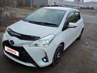 2018 Toyota Vitz III (XP130) Рестайлинг 2, белый, 900000 рублей, вид 1