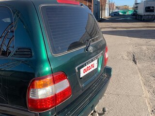 2006 Toyota Land Cruiser 100 Series Рестайлинг 2, зелёный, 1699999 рублей, вид 4