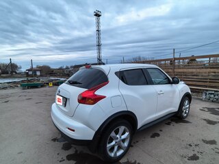 2013 Nissan Juke I, белый, 1050000 рублей, вид 3