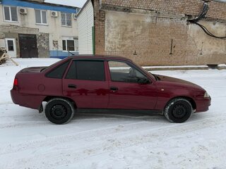 2008 Daewoo Nexia I Рестайлинг, красный, 162000 рублей, вид 2