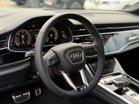 2026 Audi Q8 50 TDI I (4M) Рестайлинг, чёрный, 12340000 рублей, вид 5