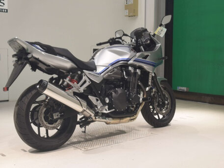 2023 Honda CB 1300, серебристый, 820000 рублей, вид 5
