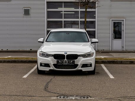2014 BMW 3 серии 320i xDrive VI (F3x), белый, 1635000 рублей, вид 2