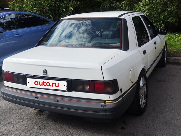 1992 Ford Sierra I Рестайлинг, белый, 300000 рублей - вид 3