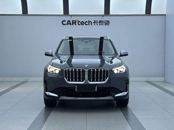 2023 BMW X1 Long 25Li sDrive III (U11/U12), серебристый, 4704000 рублей - вид 2