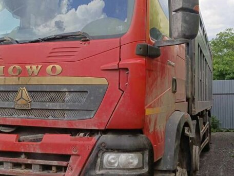 2023 Sinotruk Howo ZZ3327, красный, 4314000 рублей, вид 2