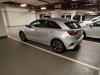 2018 Kia Ceed III, серебристый, 1415000 рублей, вид 1
