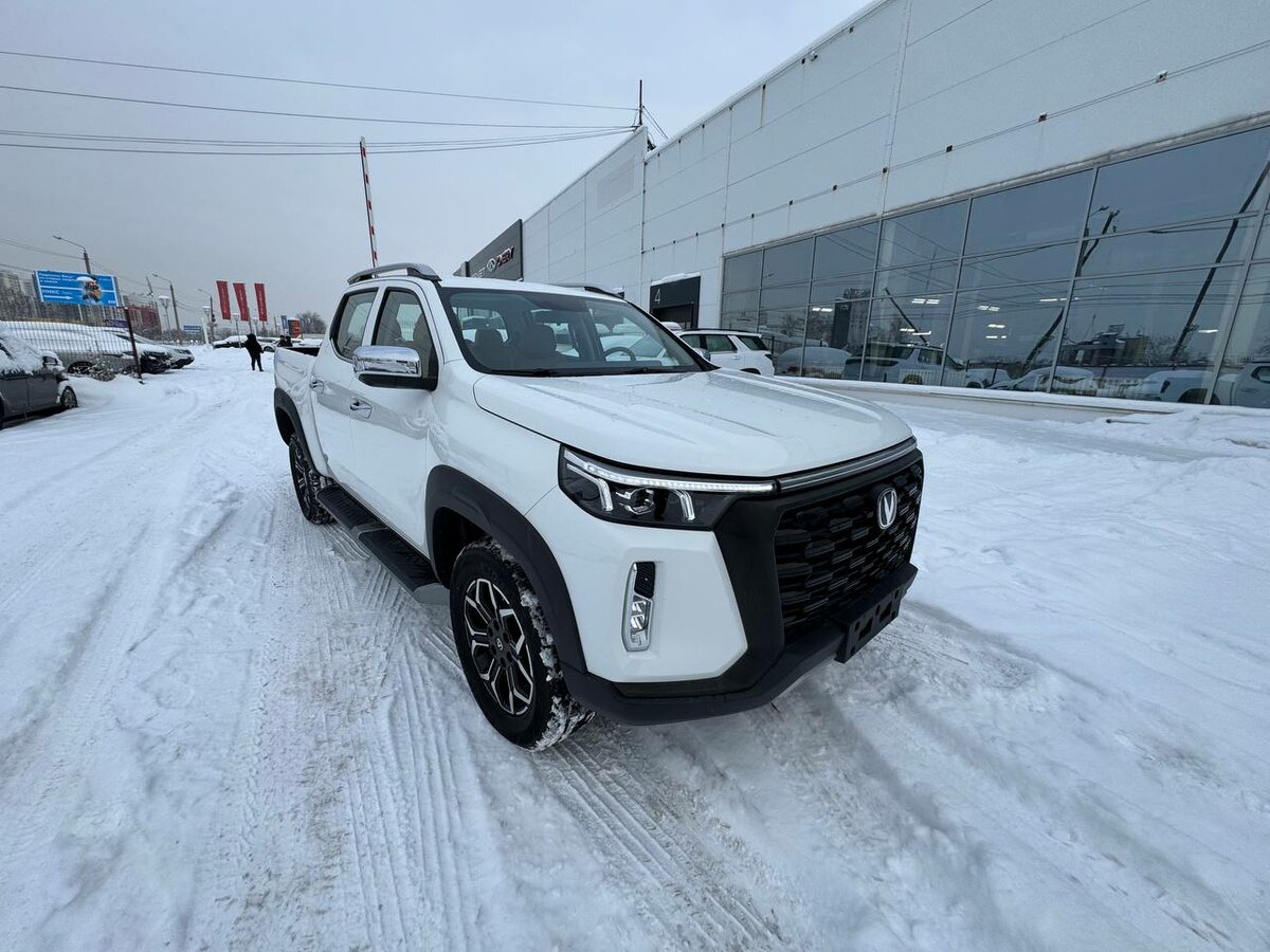 Открыть фотографии: Changan Hunter Plus