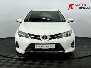 2013 Toyota Auris II, белый, 990000 рублей, вид 3