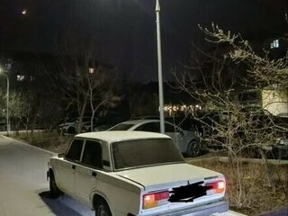 2010 Lada (ВАЗ) 2107, белый, 135000 рублей, вид 4