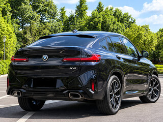 2023 BMW X4 20i II (G02) Рестайлинг, чёрный, 6350000 рублей, вид 2