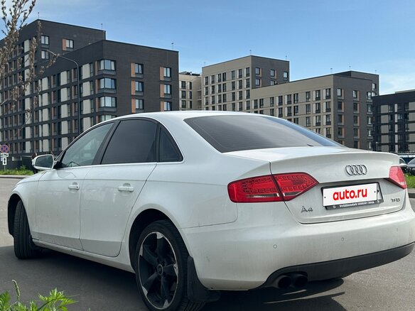 2011 Audi A4 IV (B8), белый, 950000 рублей - вид 5