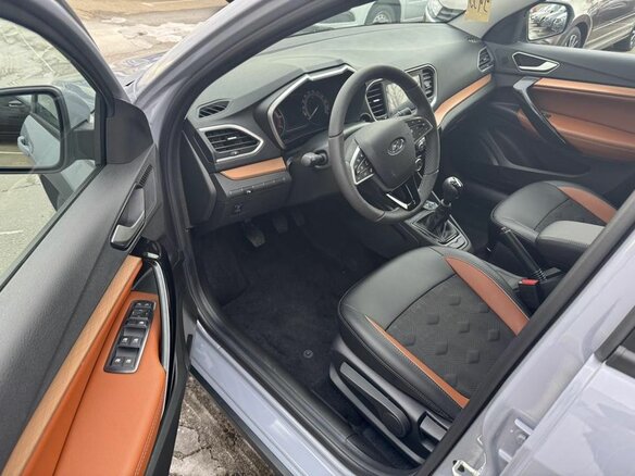 2026 Lada (ВАЗ) Vesta SW Cross I Рестайлинг (NG), серый - вид 6