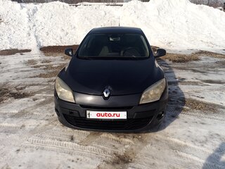 2009 Renault Megane II Рестайлинг, серый, 380000 рублей, вид 2