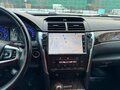 2017 Toyota Camry VII (XV50) Рестайлинг 2, белый, 2100000 рублей - вид 10