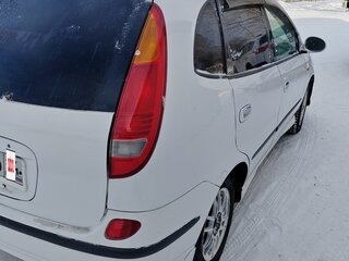 1999 Nissan Tino, белый, 320000 рублей, вид 4
