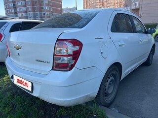 2013 Chevrolet Cobalt II, белый, 300000 рублей, вид 5