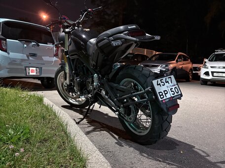 2024 Benelli Leoncino 500 Trail, чёрный, 525000 рублей, вид 4