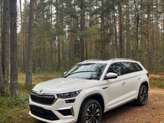 2024 Skoda Kodiaq I Рестайлинг, белый, 4300000 рублей, вид 1