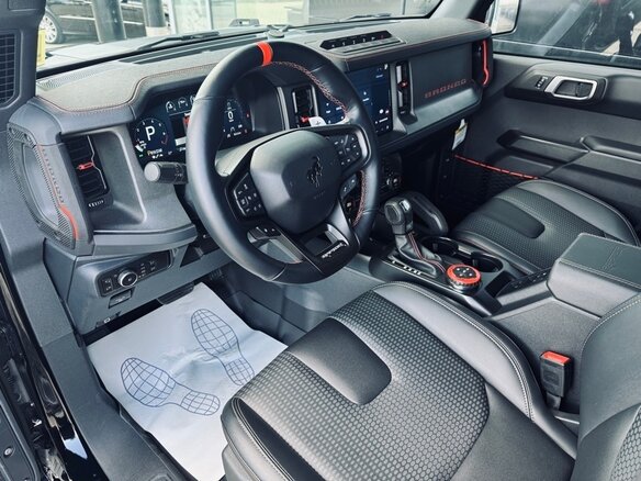 2026 Ford Bronco Raptor VI, чёрный - вид 12