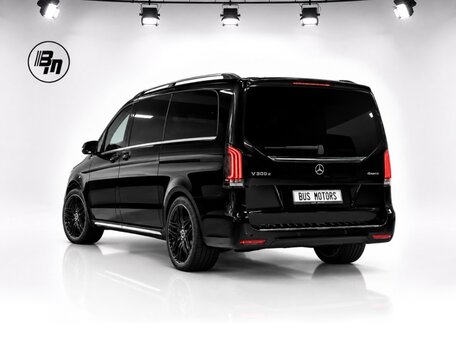 2024 Mercedes-Benz V-Класс Extra Long 300 d экстра длинный III (W447) Рестайлинг, чёрный, 25990000 рублей, вид 3