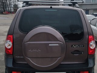 2017 Chevrolet Niva I Рестайлинг, коричневый, 800000 рублей, вид 3