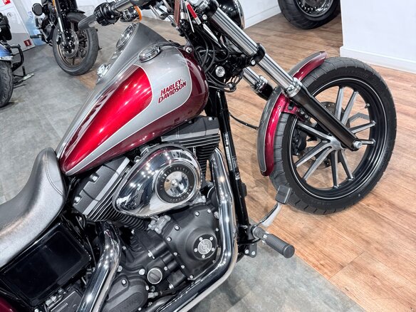 2015 Harley-Davidson Street Bob, красный, 1199000 рублей - вид 8