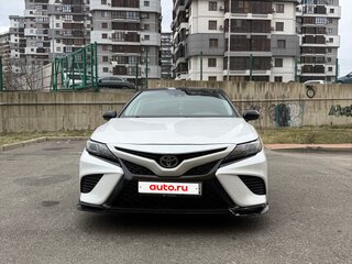 2019 Toyota Camry US Market VIII (XV70), белый, 3100000 рублей, вид 2