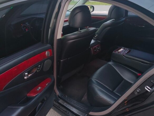 2010 Lexus LS 460 IV Рестайлинг, чёрный, 1800000 рублей - вид 10
