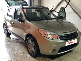2010 Renault Sandero I, бежевый, 650000 рублей, вид 1