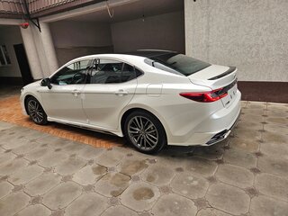 2024 Toyota Camry IX (XV80) China Market, белый, 4050000 рублей, вид 2