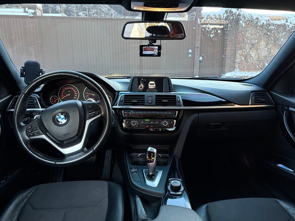 2016 BMW 3 серии 320i VI (F3x) Рестайлинг, белый, 2000000 рублей - вид 5