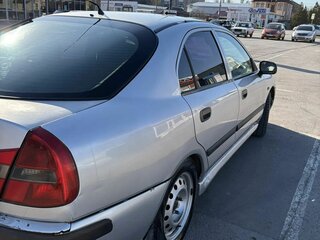 2001 Mitsubishi Carisma I Рестайлинг, серый, 250000 рублей, вид 5