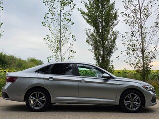 2022 Volkswagen Jetta VII Рестайлинг, серый, 2120000 рублей, вид 4