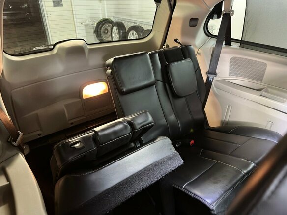 2014 Chrysler Voyager Grand V Рестайлинг, чёрный - вид 14