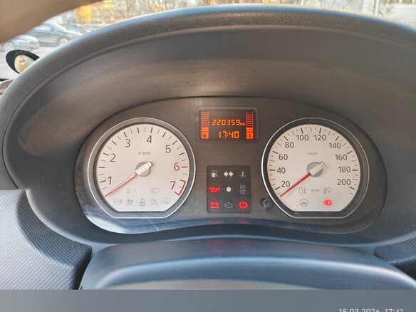 2011 Renault Logan I Рестайлинг, синий, 450000 рублей - вид 10