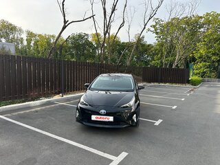 2016 Toyota Prius IV (XW50), чёрный, 1680000 рублей, вид 1