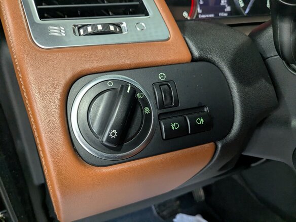 2013 Land Rover Range Rover Sport I Рестайлинг, чёрный, 2100000 рублей - вид 17
