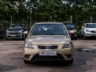 2010 Kia Rio II Рестайлинг, бежевый, 597000 рублей, вид 3