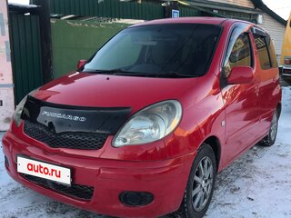 2003 Toyota FunCargo, красный, 427000 рублей, вид 1