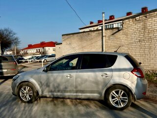 2011 Kia Ceed I Рестайлинг, серебристый, 780000 рублей, вид 4