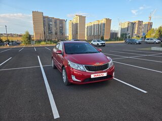 2012 Kia Rio 5-speed III, красный, 740000 рублей, вид 2