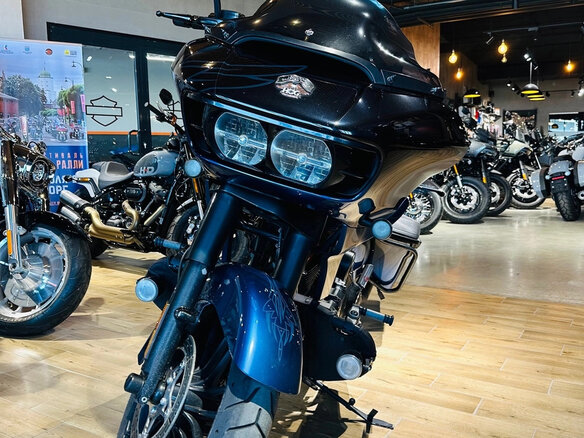 2019 Harley-Davidson CVO Road Glide, чёрный, 2250000 рублей - вид 16