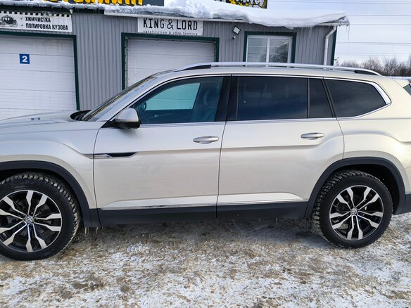 2021 Volkswagen Teramont I Рестайлинг (China Market), серебристый, 4800000 рублей - вид 1