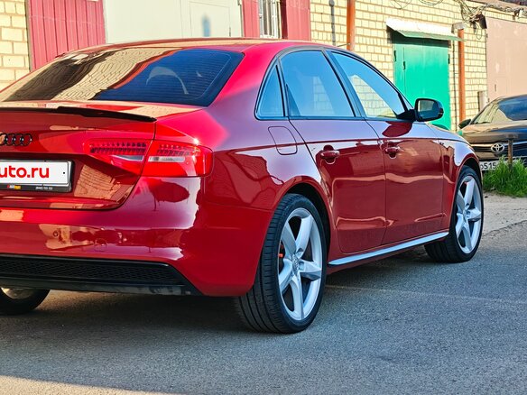 2014 Audi A4 IV (B8) Рестайлинг, красный, 1800000 рублей - вид 13
