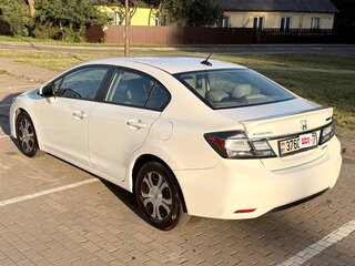 2014 Honda Civic IX Рестайлинг, белый, 884481 рублей, вид 4