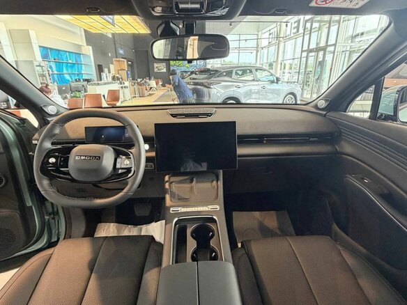 2026 Omoda C7, зелёный, 3099000 рублей - вид 6