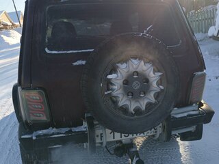 2006 Lada (ВАЗ) 2121 (4x4) I Рестайлинг, пурпурный, 470000 рублей, вид 5