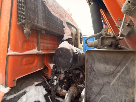 2011 КамАЗ 6520, оранжевый, 999000 рублей, вид 5